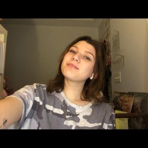 Meet your Posher, Mackenzie